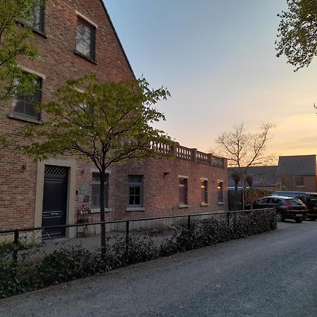 B&B De Floreffe NeerNeerpelt エクステリア 写真